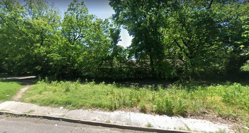 749 Bullington Ave, Memphis, TN, 38106-4605 | Card Image