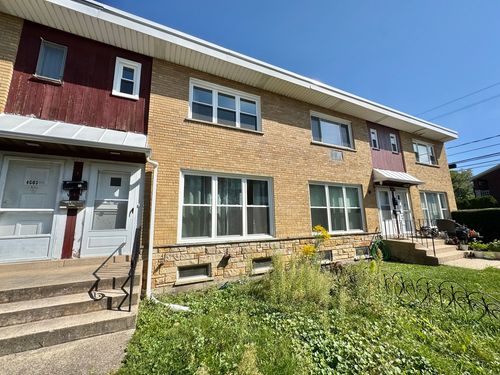 unit-b-4603 Main St, Skokie, IL, 60076-2084 | Card Image