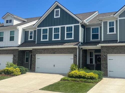 5045 Percival Dr, Gallatin, TN, 37066-2555 | Card Image