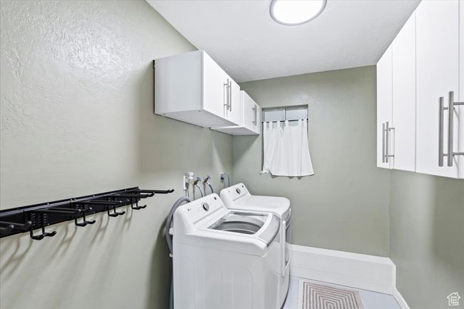 1870 E 3900 S, House other with 4 bedrooms, 3 bathrooms and 2 parking in Holladay UT | Image 24