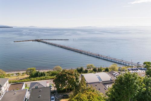 1-14820 Buena Vista Ave, White Rock, BC, V4B0B3 | Card Image