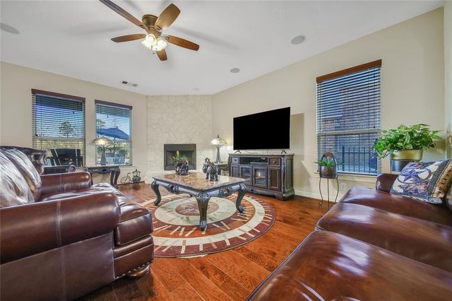 3610 Rock Daisy Dr, House other with 4 bedrooms, 4 bathrooms and 4 parking in Spring TX | Image 12