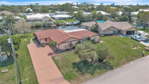 6070 Anchorline Ct, NORTH FORT MYERS, FL, 33917 | Card Image