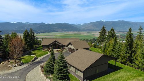 237 Scenic Dr, Bonners Ferry, ID, 83805-7043 | Card Image