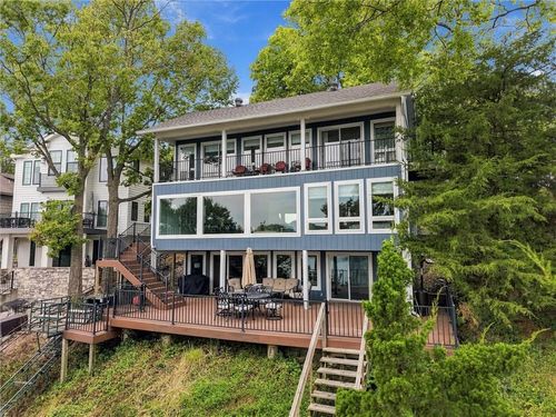113 L St, Lake Lotawana, MO, 64086-9125 | Card Image
