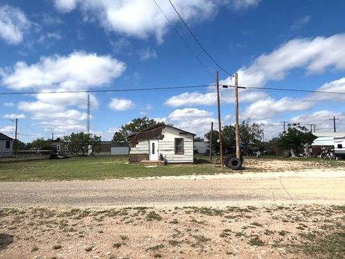 205 E Main St, Forsan, TX, 79733 | Card Image