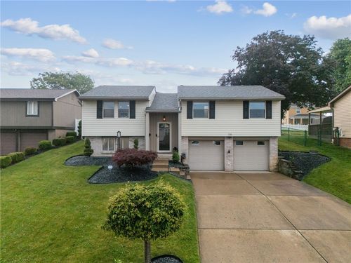 108 Macbeth Dr, Lower Burrell, PA, 15068-2647 | Card Image
