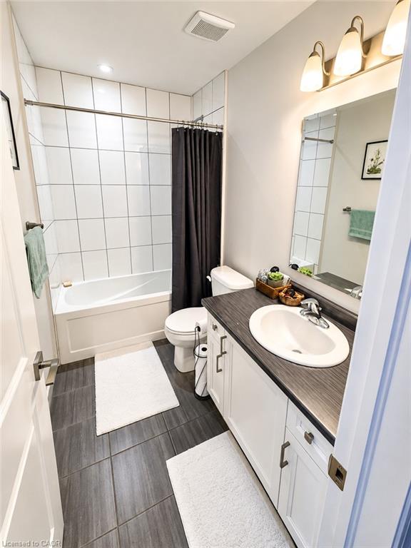 Residential Lease in Kitchener 4