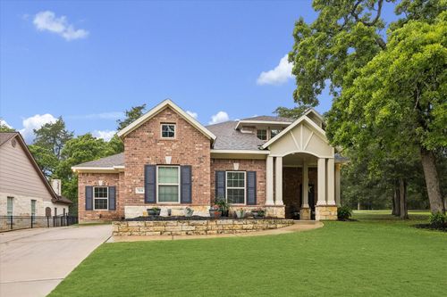 514 Pinehurst Dr, New Ulm, TX, 78950-2300 | Card Image