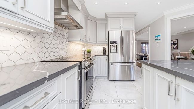 6 Mannel Cres, House other with 6 bedrooms, 4 bathrooms and 4 parking in Brampton ON | Image 18