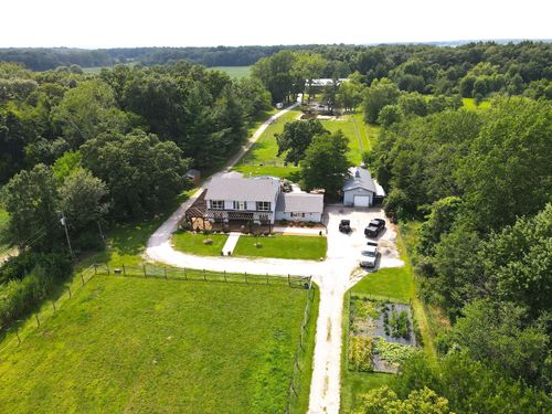 13226 County Line Rd, Crown Point, IN, 46307-9101 | Card Image