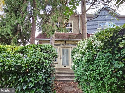 66 Beech Ave, ALDAN, PA, 19018-3701 | Card Image