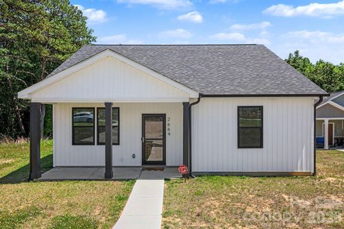 2664 Meadow St, Gastonia, NC, 28056-6392 | Card Image