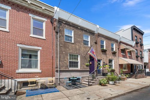 1015 Greenwich St, PHILADELPHIA, PA, 19147-6320 | Card Image
