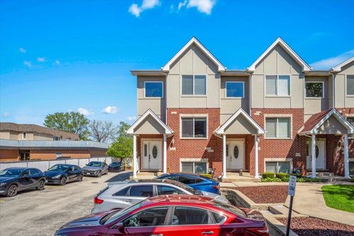 7222 W 83rd Street, Bridgeview, IL, 60455 | Card Image