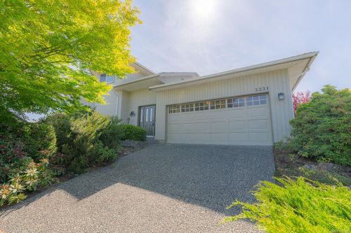 3331 Edgewood Dr, Nanaimo, BC, V9T5V2 | Card Image
