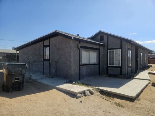 527 W Wilson Ave, Ridgecrest, CA, 93555-4538 | Card Image