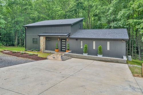 2281 Old Highway 16, Jefferson, NC, 28640-9419 | Card Image