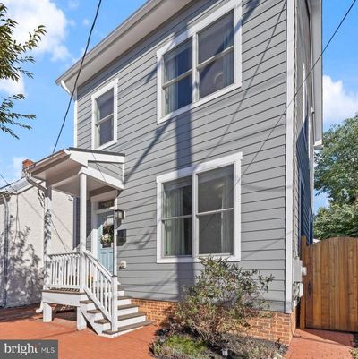 107 E 5 Th Street, House other with 3 bedrooms, 2 bathrooms and null parking in FREDERICK MD | Image 2