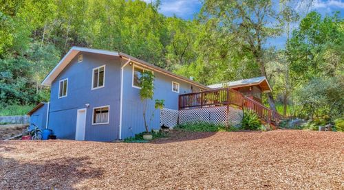7185 Redwood Retreat Rd, Gilroy, CA, 95020-9432 | Card Image
