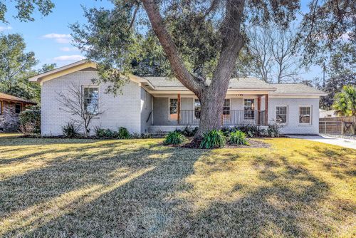 1227 Oakcrest Dr, Charleston, SC, 29412-9309 | Card Image