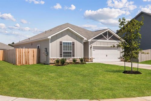 347 Kingston Way, Waller, TX, 77484-2395 | Card Image