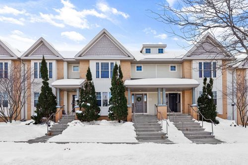 552 Apollo Way, Madison, WI, 53718-2908 | Card Image