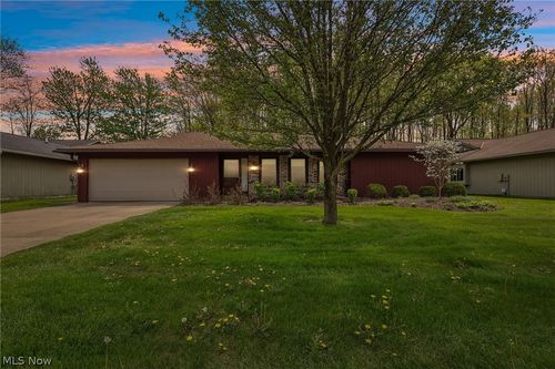 14747 Hartford Trl, Strongsville, OH, 44136-8215 | Card Image