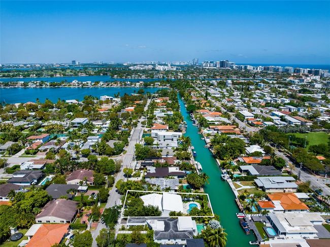 7805 Noremac Ave, House other with 3 bedrooms, 5 bathrooms and null parking in Miami Beach FL | Image 44