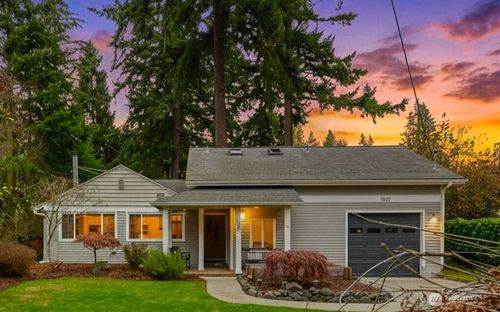 13112 3rd Ave Nw, Seattle, WA, 98177-4207 | Card Image