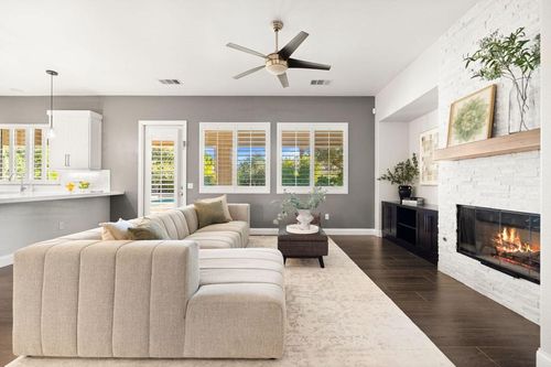 48864 Pear St, Indio, CA, 92201-8402 | Card Image