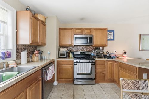 64 Wenliss Terrace, Wappinger, NY, 12590 | Card Image