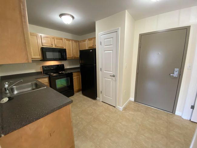 APT-204 - 20 Sentinel Ct, Condo with 1 bedrooms, 1 bathrooms and null parking in Manchester NH | Image 9