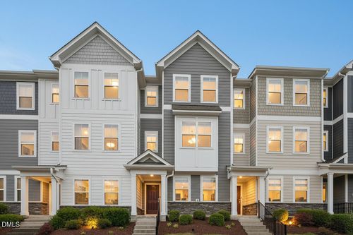 6347 Perry Creek Rd, Raleigh, NC, 27616-4348 | Card Image