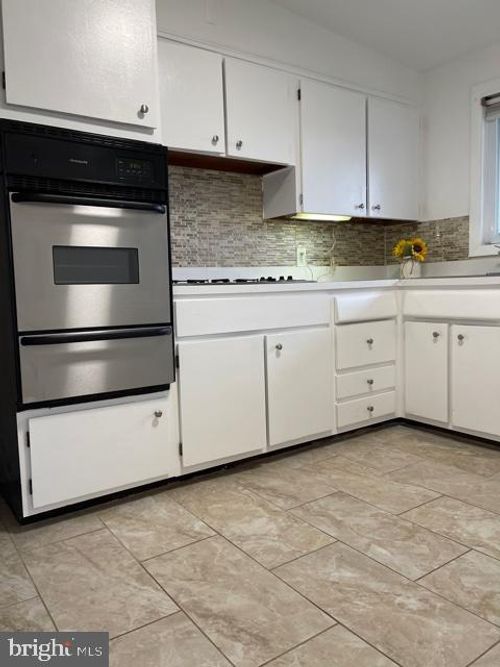 6624 Chippewa Dr, BALTIMORE, MD, 21209-1512 | Card Image