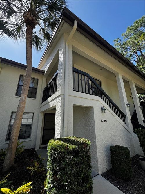 42-4821 Winslow Beacon, SARASOTA, FL, 34235-7233 | Card Image