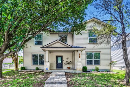 201 Skinner, Kyle, TX, 78640-5570 | Card Image
