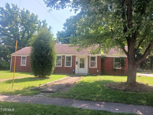 2040 Sherwood Road, Kingsport, TN, 37664 | Card Image