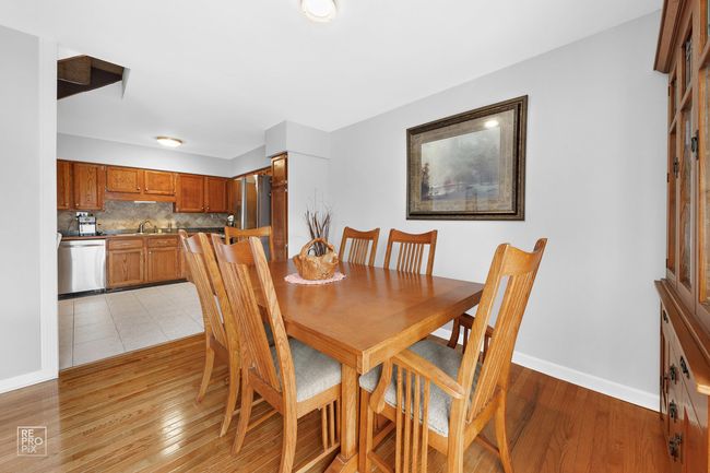 APT-2F - 2729 Touhy Ave, Home with 2 bedrooms, 2 bathrooms and 1 parking in CHICAGO IL | Image 5