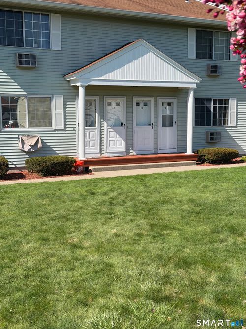 11-25 Lisa Ct, Waterbury, CT, 06704-1255 | Card Image