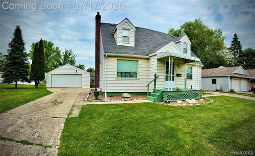 1417 Proper Avenue, Burton, MI, 48529 | Card Image