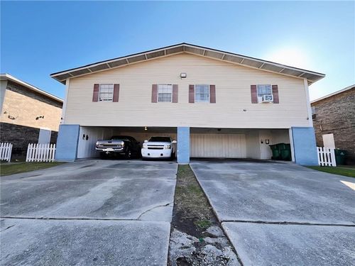 b-917 W Monterey Ct, Terrytown, LA, 70056-4663 | Card Image