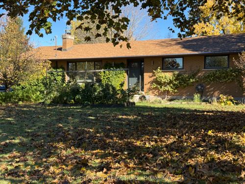 2057 18th Side Rd, Tottenham, ON, L0G1W0 | Card Image