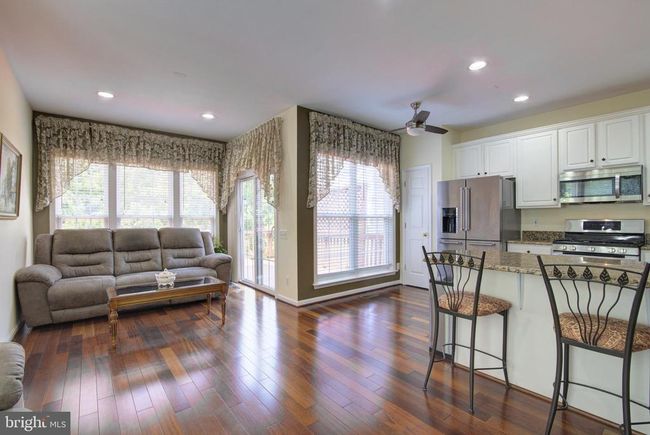 43855 Tattinger Ter, Townhouse with 4 bedrooms, 4 bathrooms and null parking in ASHBURN VA | Image 18