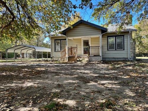 7233 192nd Rd, Winfield, KS, 67156-7383 | Card Image