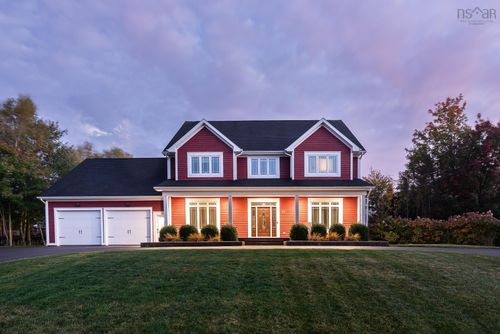 26 Cambridge Dr, Valley, NS, B6L4P4 | Card Image