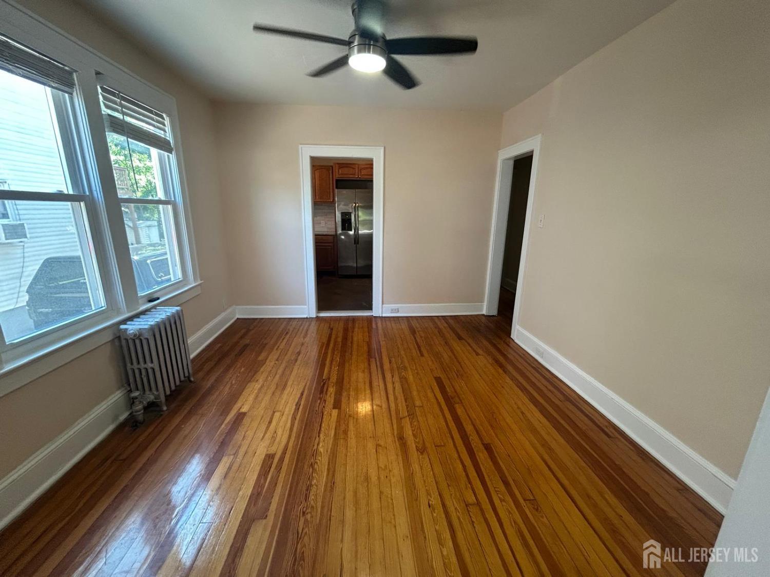 Residential Lease in Edison 2