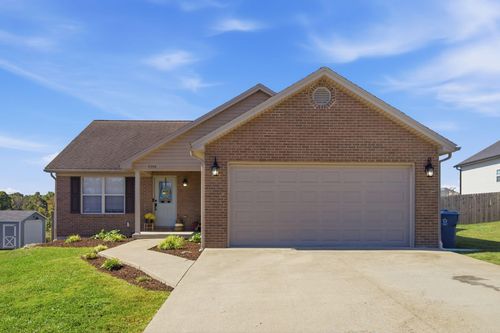 2004 White Oak Dr, Lawrenceburg, KY, 40342-1772 | Card Image