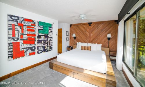 301-300 Carriage Way, Snowmass Village, CO, 81615-5467 | Card Image