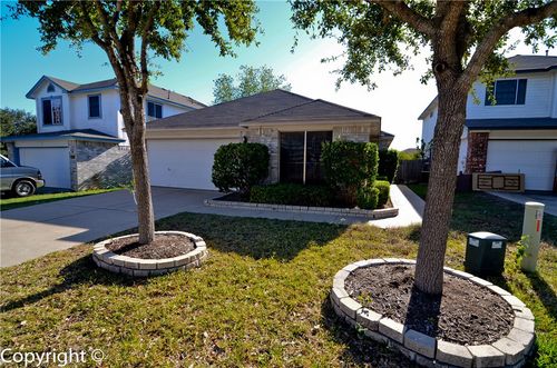 1005 Loch Linnhe Cv, Pflugerville, TX, 78660-1755 | Card Image